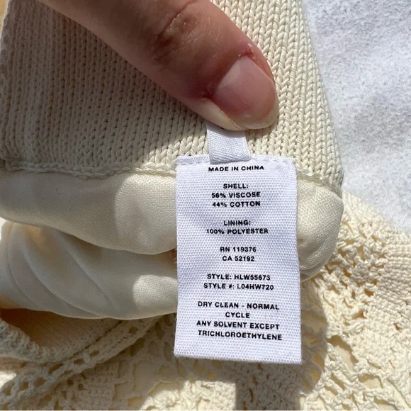 NEW HELMUT LANG CREAM CROCHET BIKER SHORTS - Picture 6 of 7